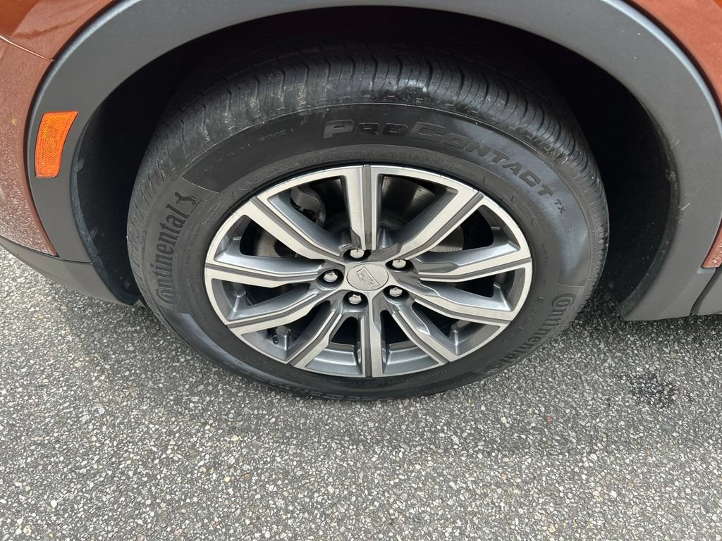 Used 2019 Cadillac XT4 Sport w/ Cold Weather Package AWD/4WD image 12