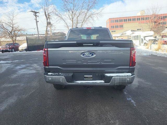 Used 2024 Ford F150 XLT w/ Tow/Haul Package image 4