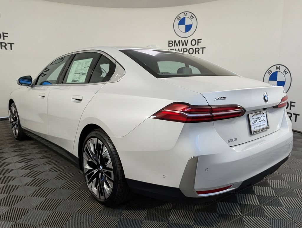 New 2027 BMW 530i xDrive w/ Premium Package AWD/4WD image 7