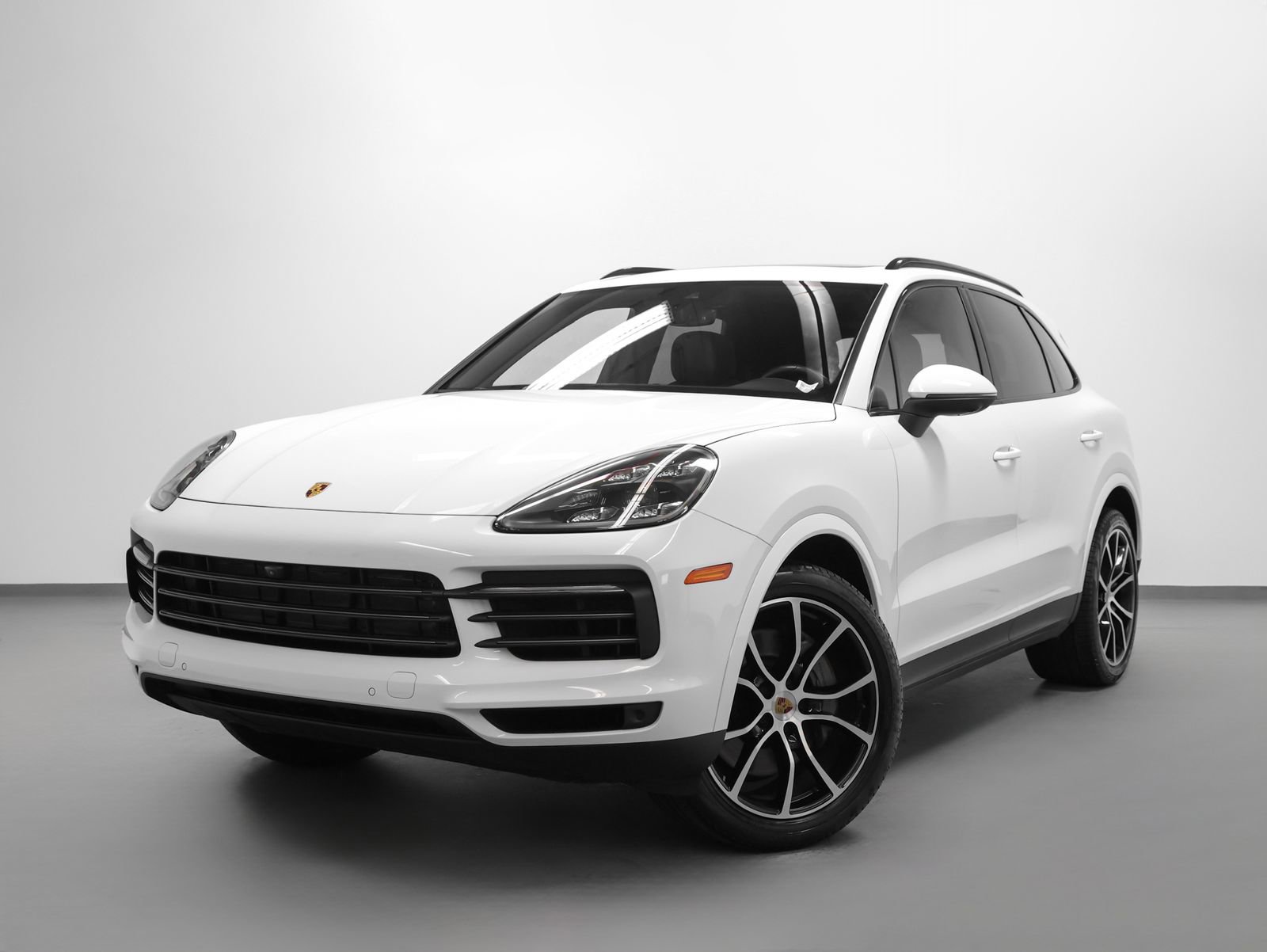 Used 2023 Porsche Cayenne S Platinum image 6