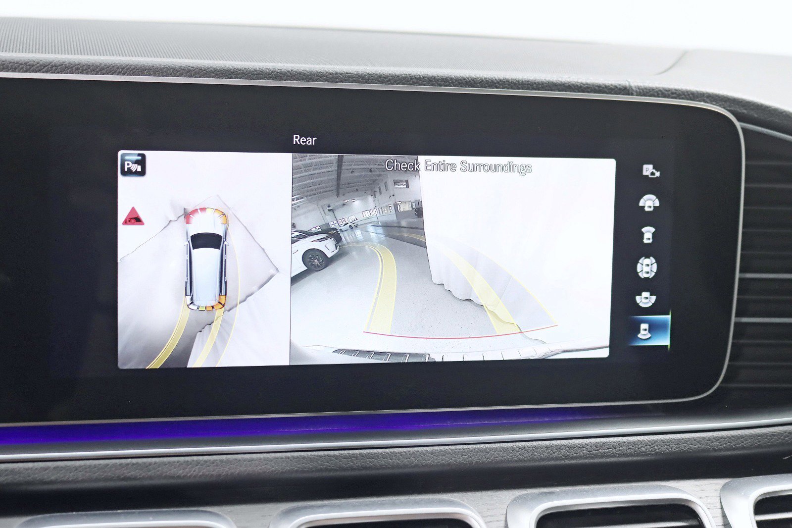 Used 2022 Mercedes-Benz GLS 450 4MATIC w/ AMG Line Exterior image 20