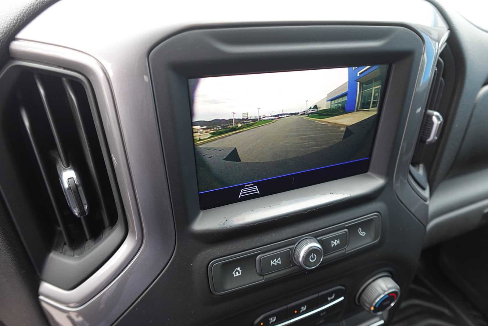 Used 2023 GMC Sierra 3500 Pro w/ Convenience Package AWD/4WD image 23