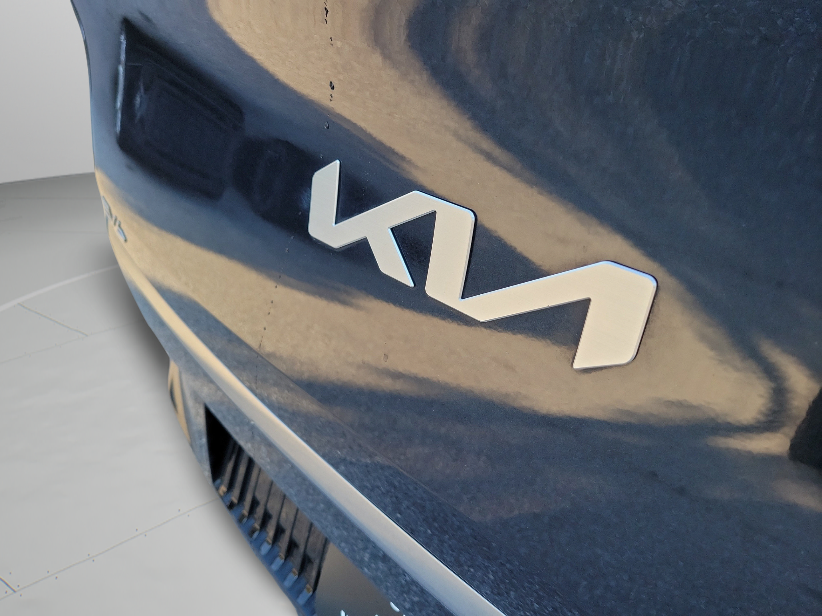 Certified 2024 Kia EV6 Wind RWD image 29
