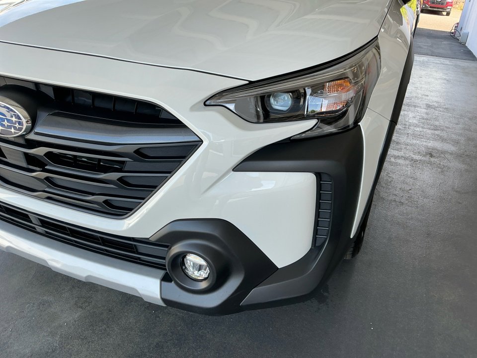Certified 2025 Subaru Outback Limited XT AWD/4WD image 30