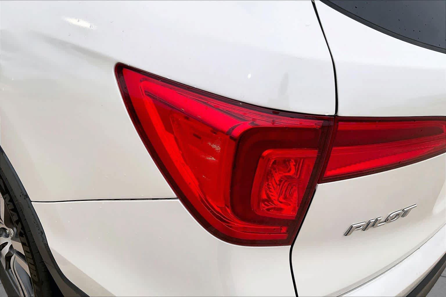 Used 2016 Honda Pilot EX-L image 29