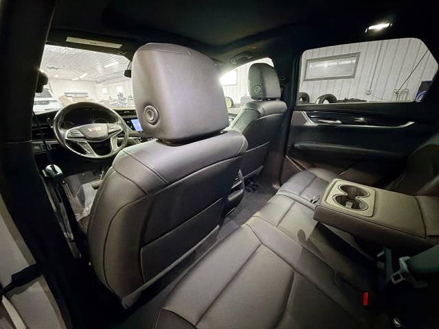 Used 2023 Cadillac XT5 Premium Luxury image 9