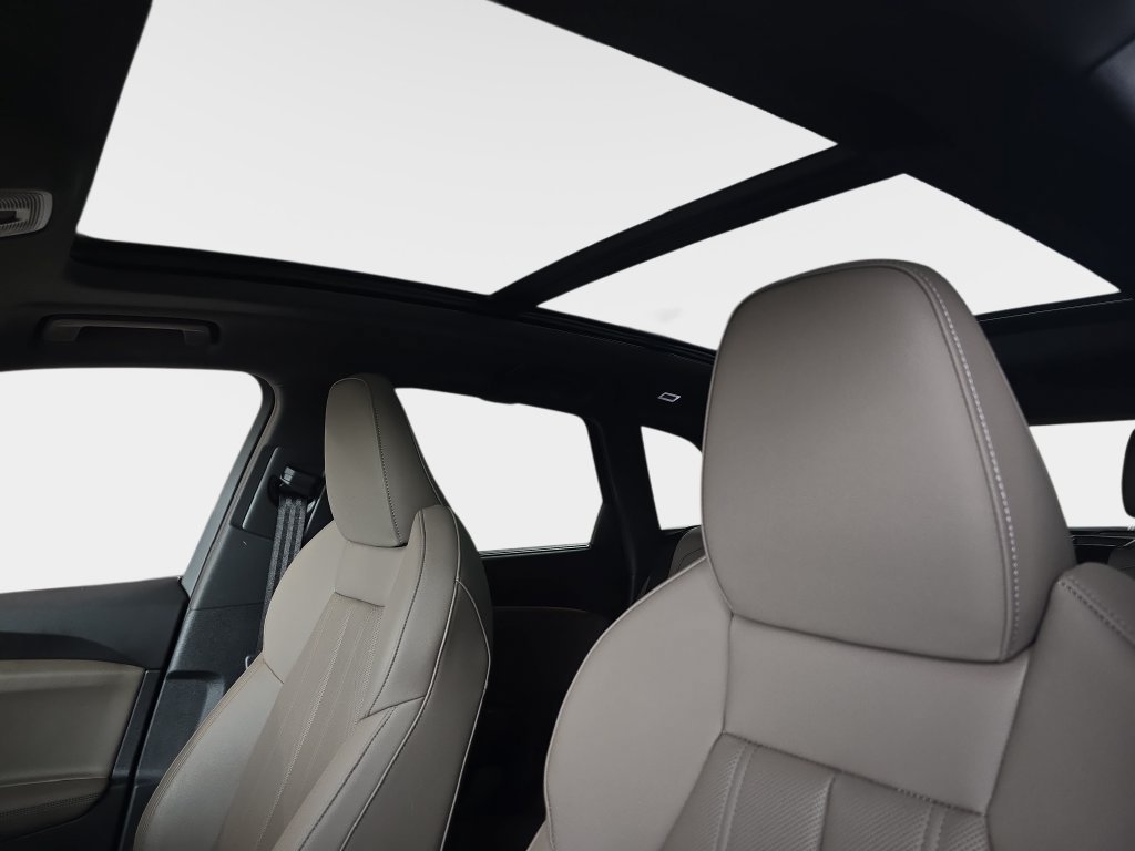 Certified 2025 Audi Q5 Prestige AWD/4WD image 29