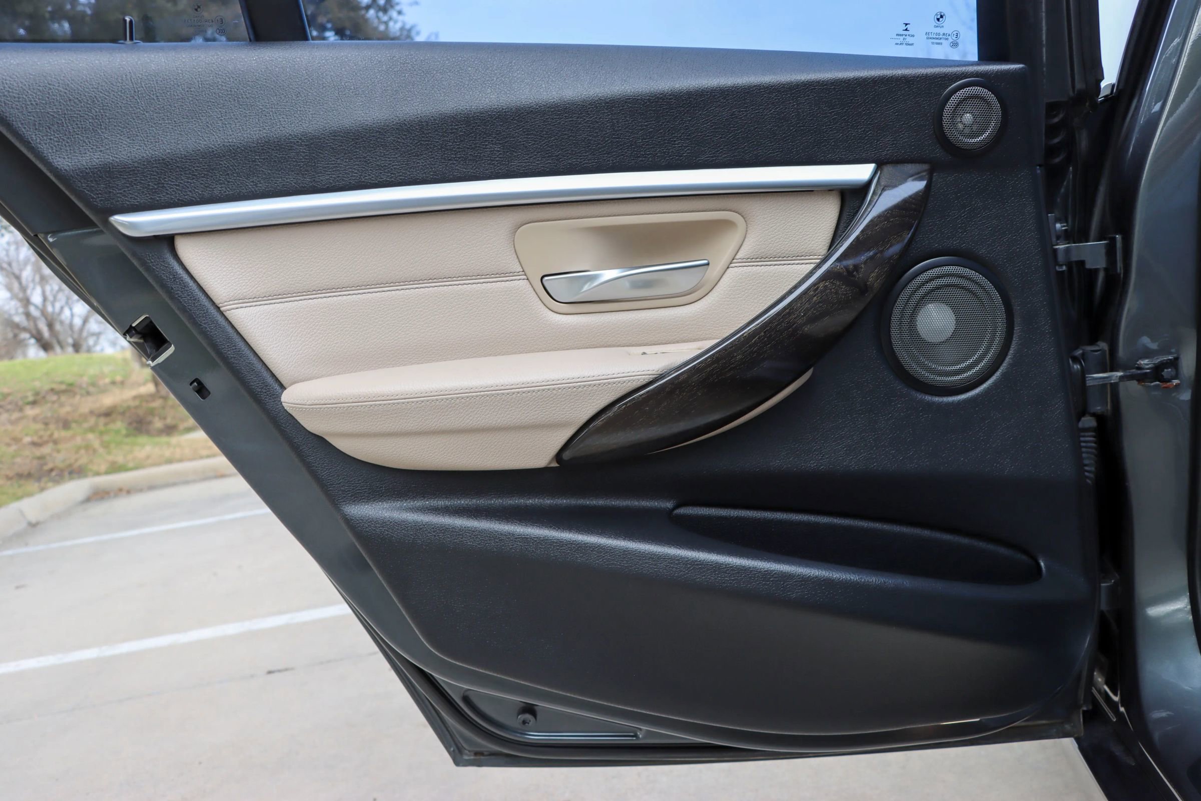 Used 2016 BMW 340i Sedan RWD image 12