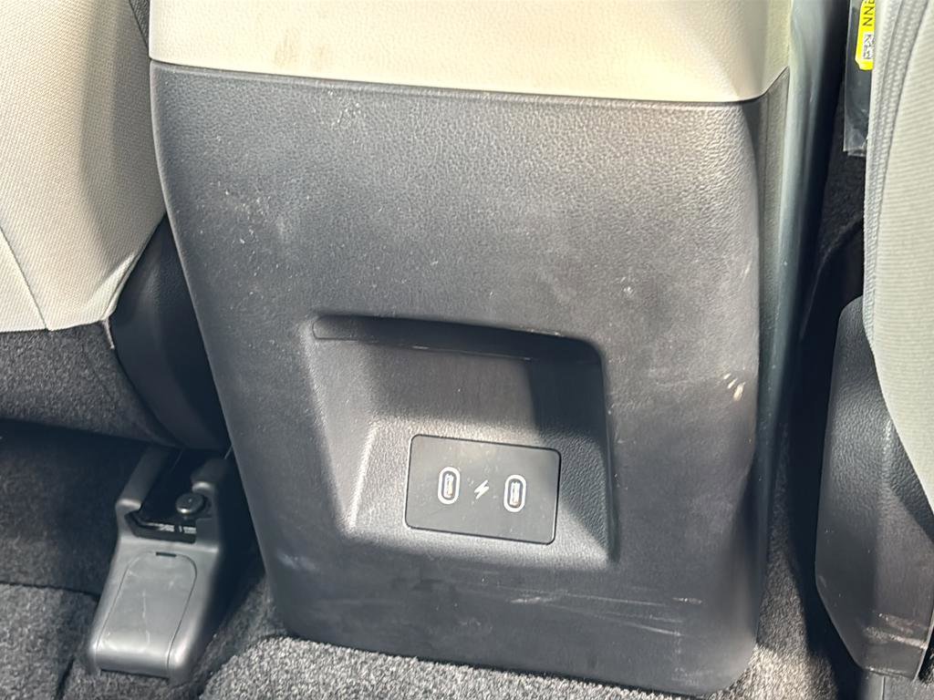 Certified 2025 Hyundai Tucson SE image 42