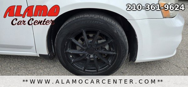 Used 2013 Dodge Avenger SE image 12