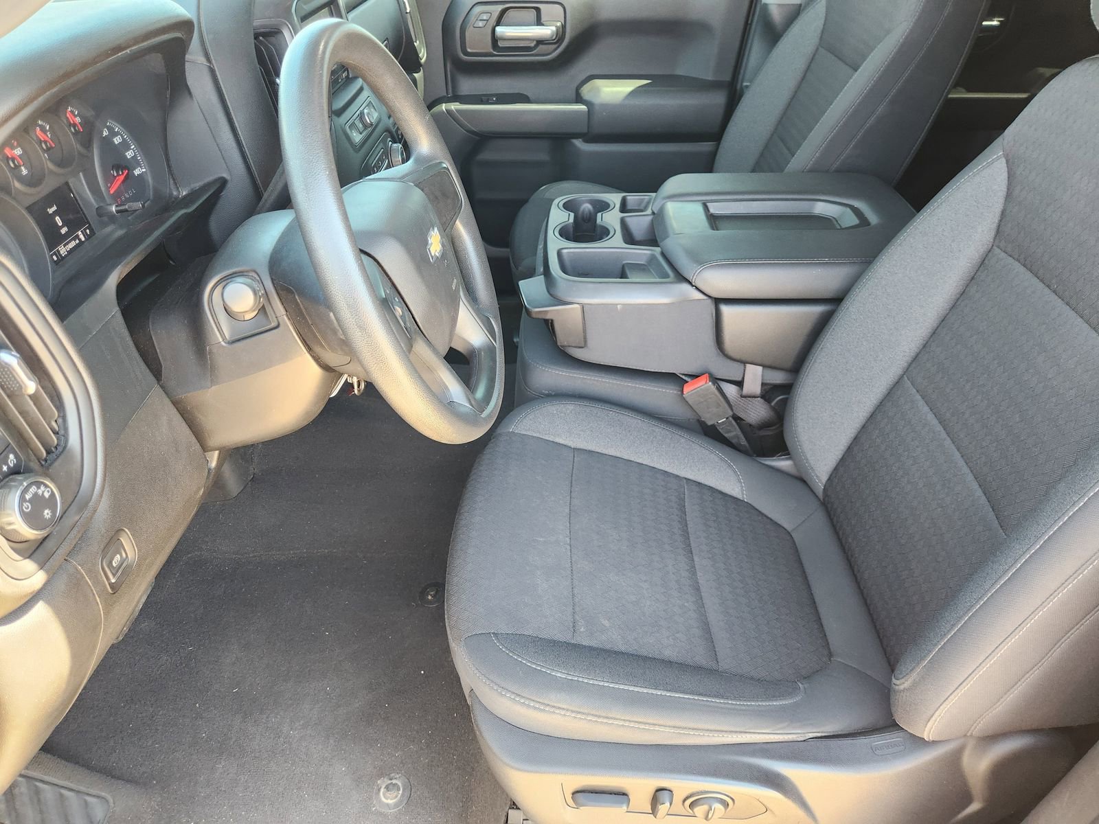 Used 2022 Chevrolet Silverado 1500 Custom image 14