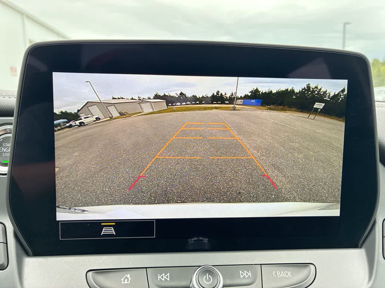Used 2025 Chevrolet Blazer LT FWD image 14