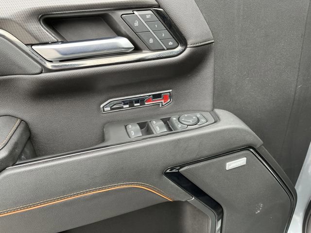 Used 2023 GMC Sierra 1500 AT4 w/ AT4 Preferred Package image 17