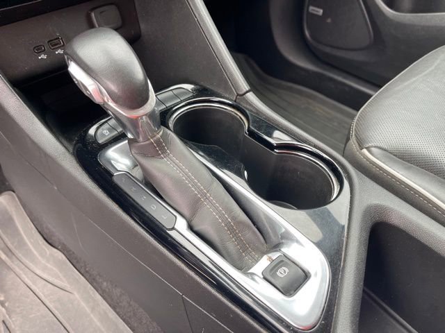 Certified 2024 Buick Encore GX Avenir w/ Avenir Convenience Package FWD image 25