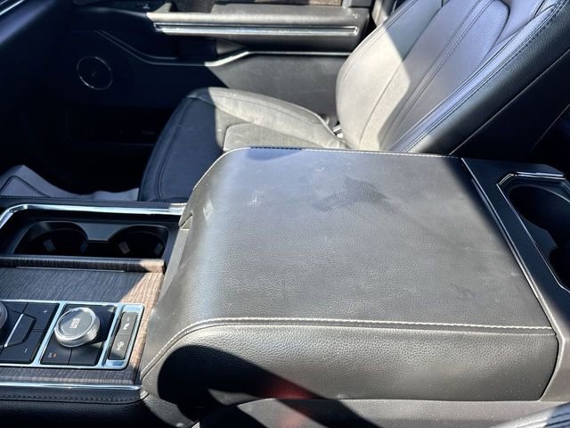 Used 2020 Ford Expedition Limited w/ Equipment Group 302A image 21