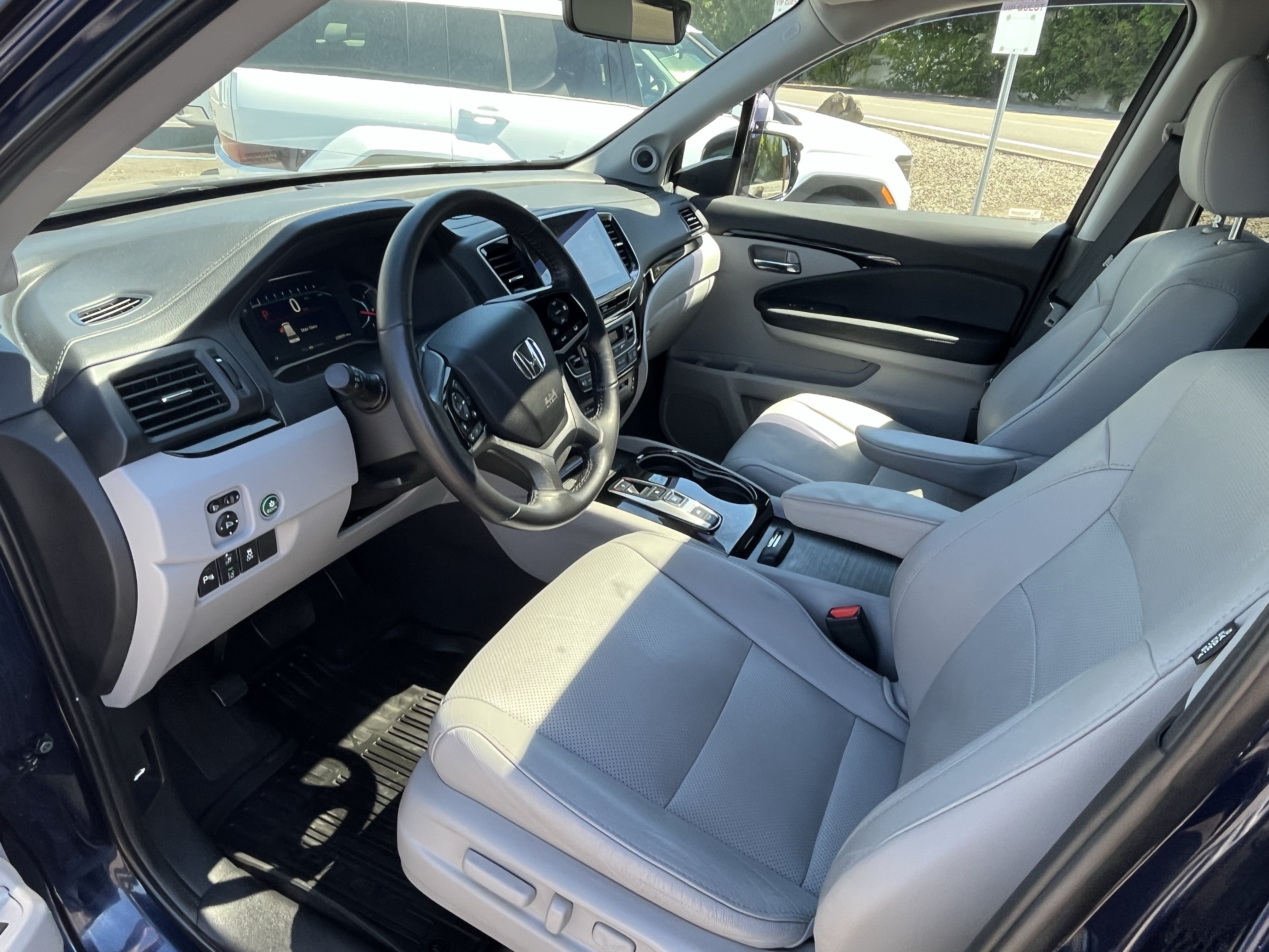 Used 2019 Honda Pilot Elite image 9