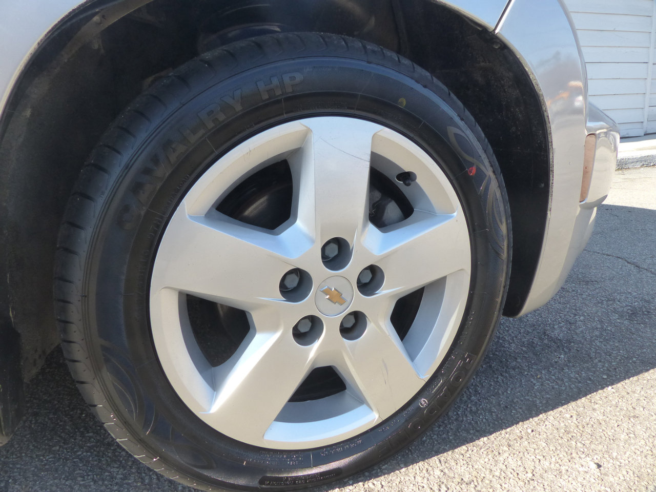 Used 2011 Chevrolet HHR LT image 25