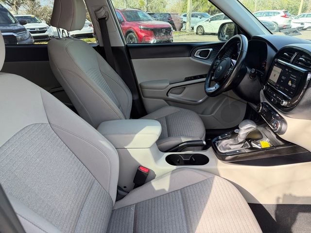 Used 2020 Kia Soul EX image 9