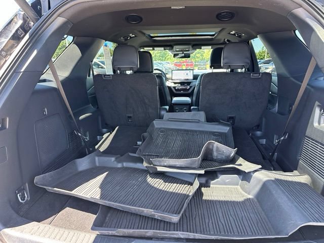 Certified 2025 Ford Explorer ST AWD/4WD image 11