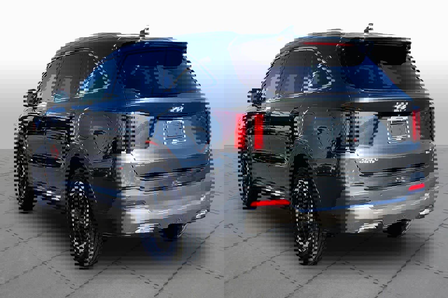 Used 2025 Kia Sorento EX FWD image 12