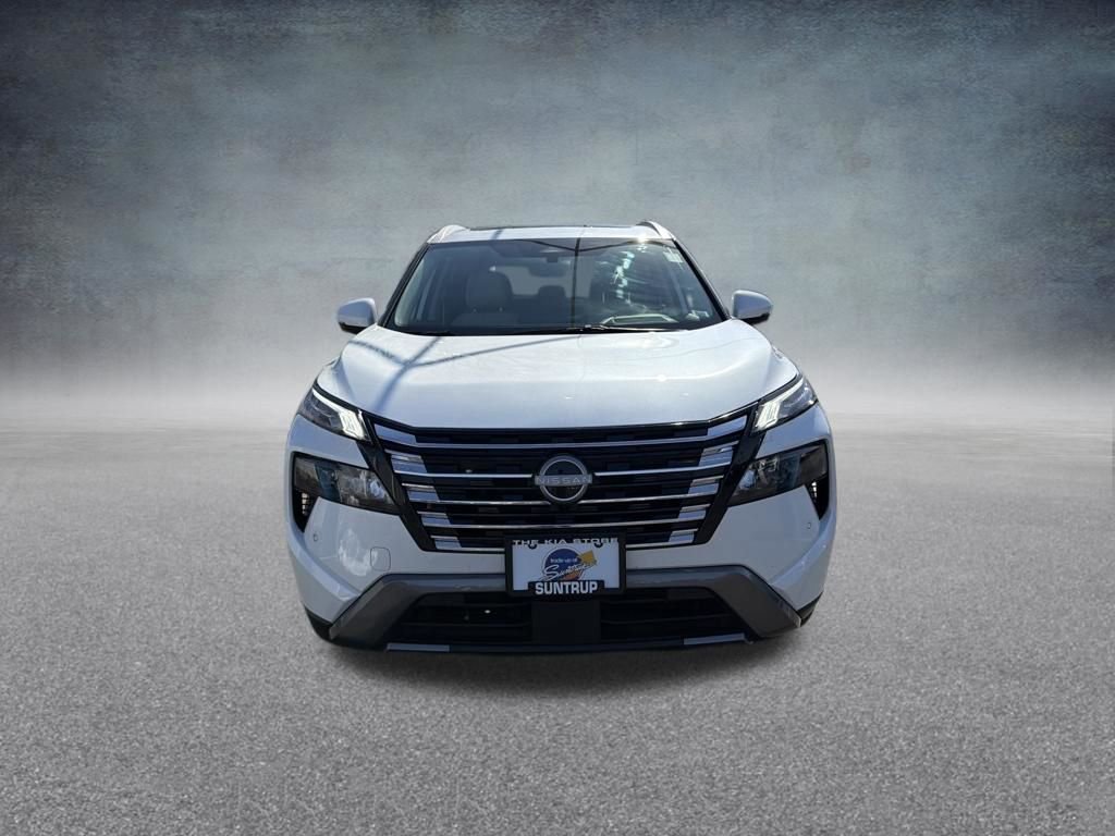 Used 2025 Nissan Rogue SL w/ SL Premium Package image 9