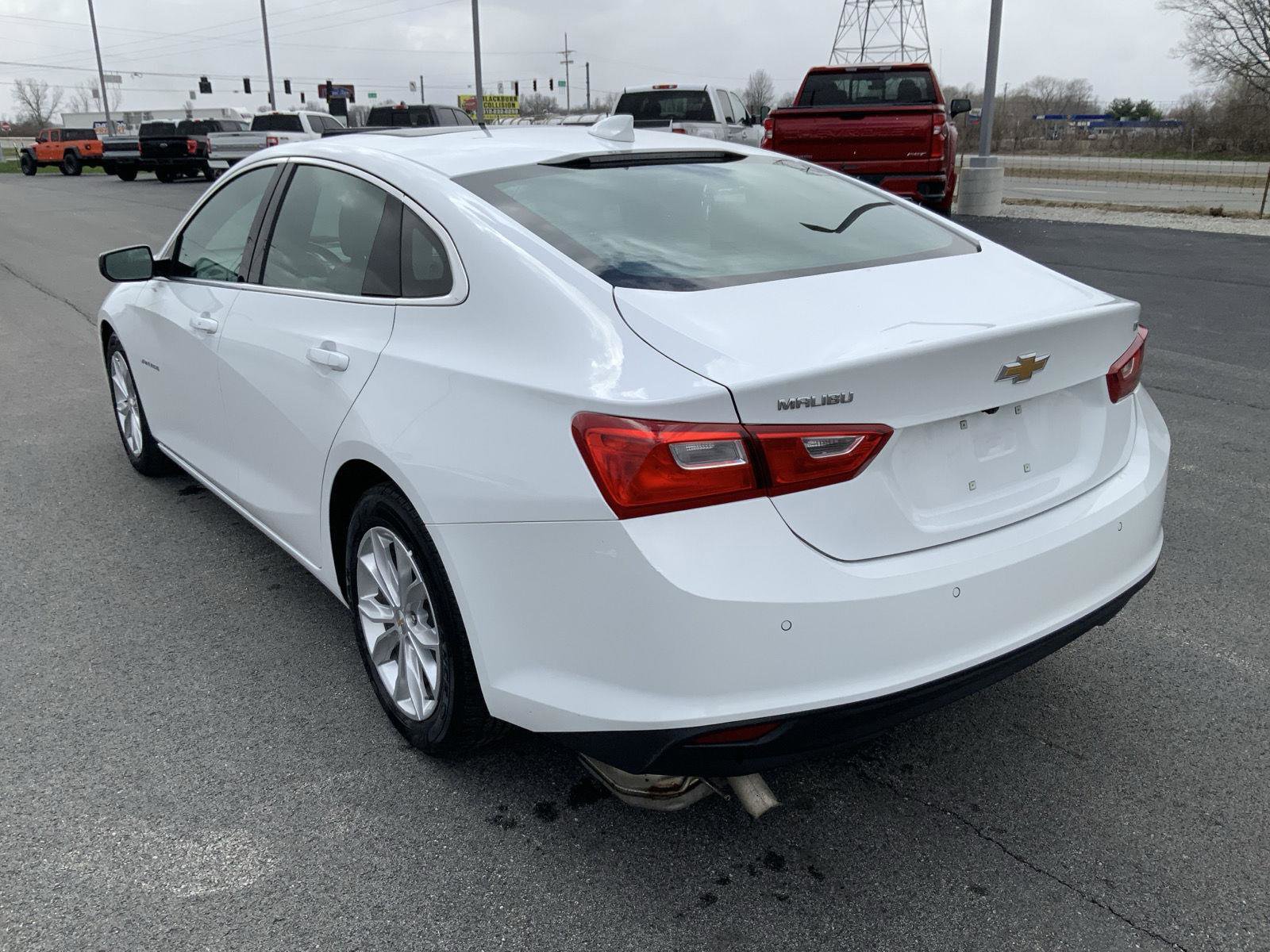 Used 2024 Chevrolet Malibu LT FWD image 8