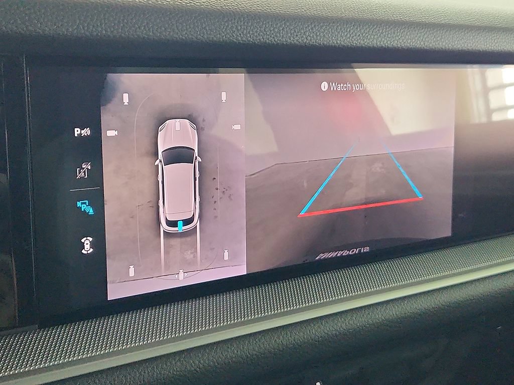 New 2026 Porsche Cayenne AWD/4WD image 18