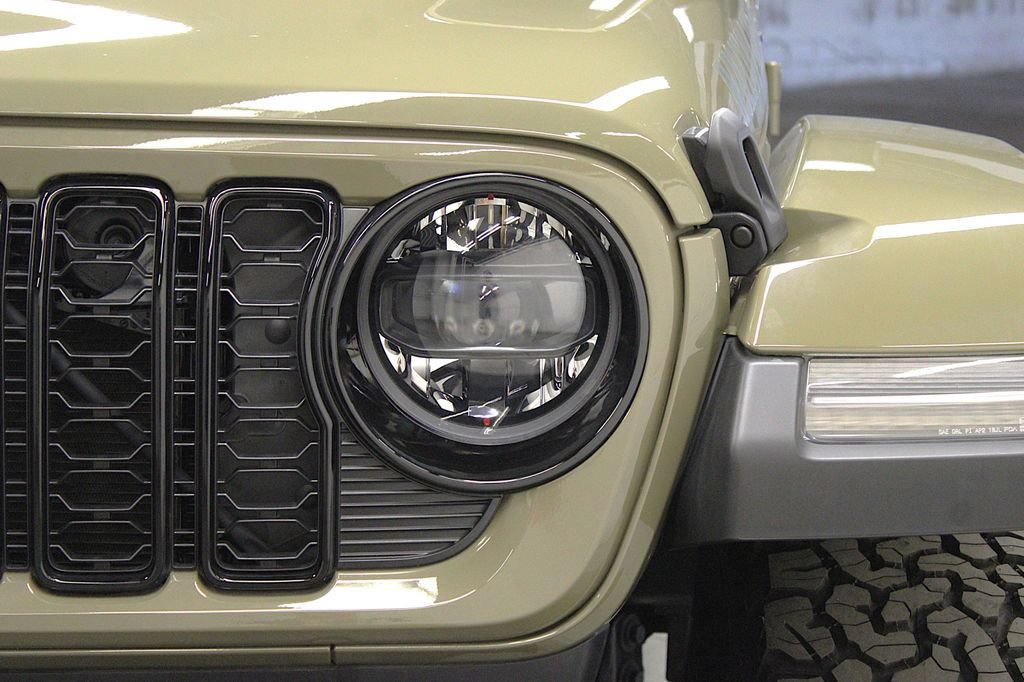 New 2026 Jeep Wrangler Unlimited Sport AWD/4WD image 34