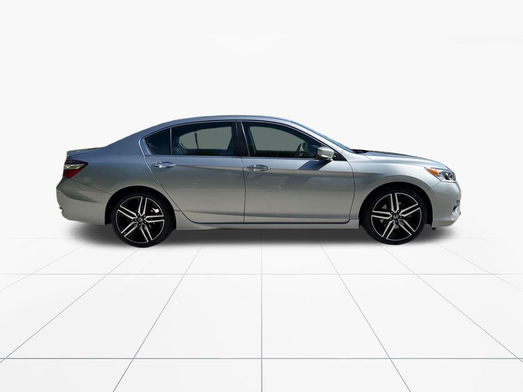 Used 2017 Honda Accord Sport Special Edition image 9