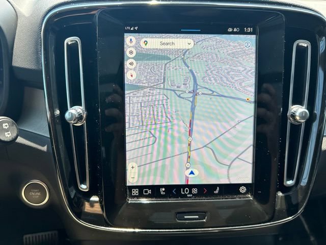 Used 2025 Volvo XC40 B5 Core AWD/4WD image 26