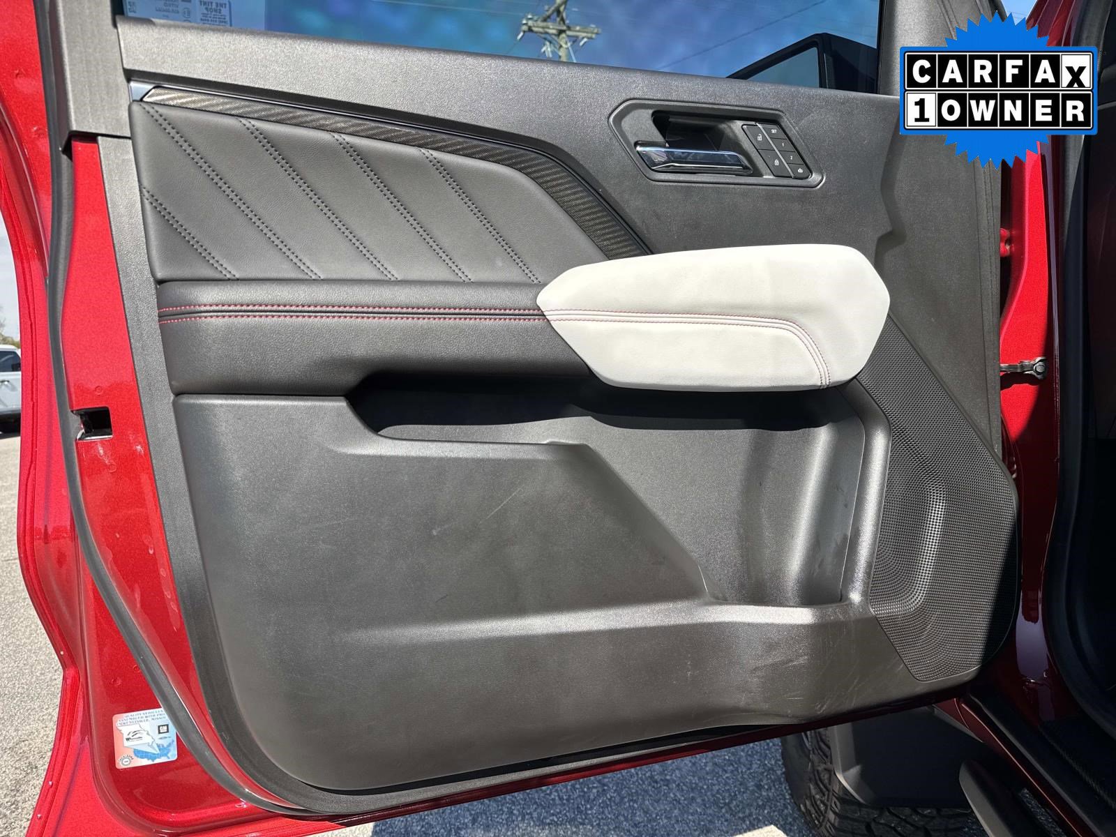 Certified 2023 GMC Canyon AT4X image 22