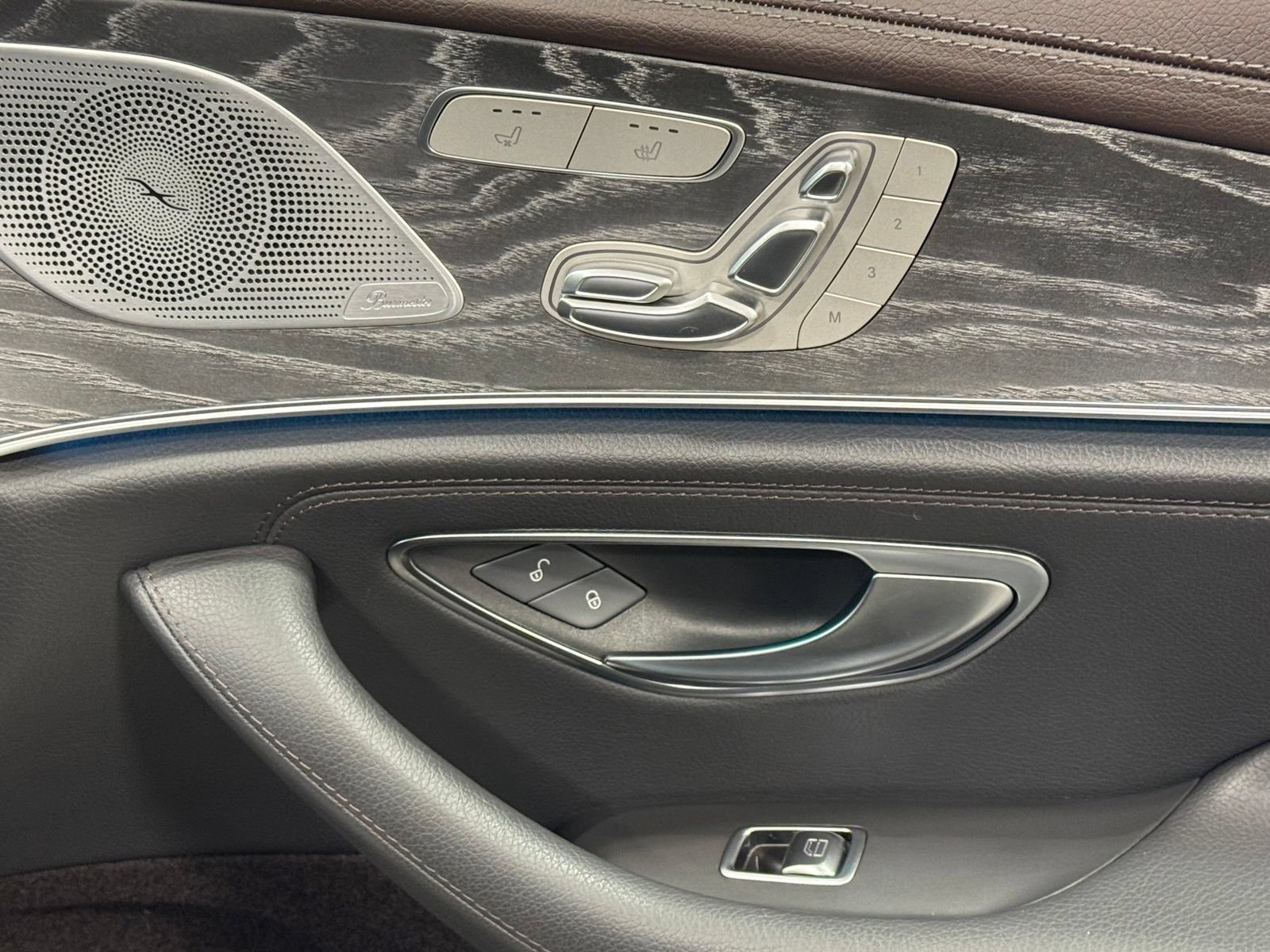 Used 2020 Mercedes-Benz CLS 450 4MATIC w/ Premium Package image 53