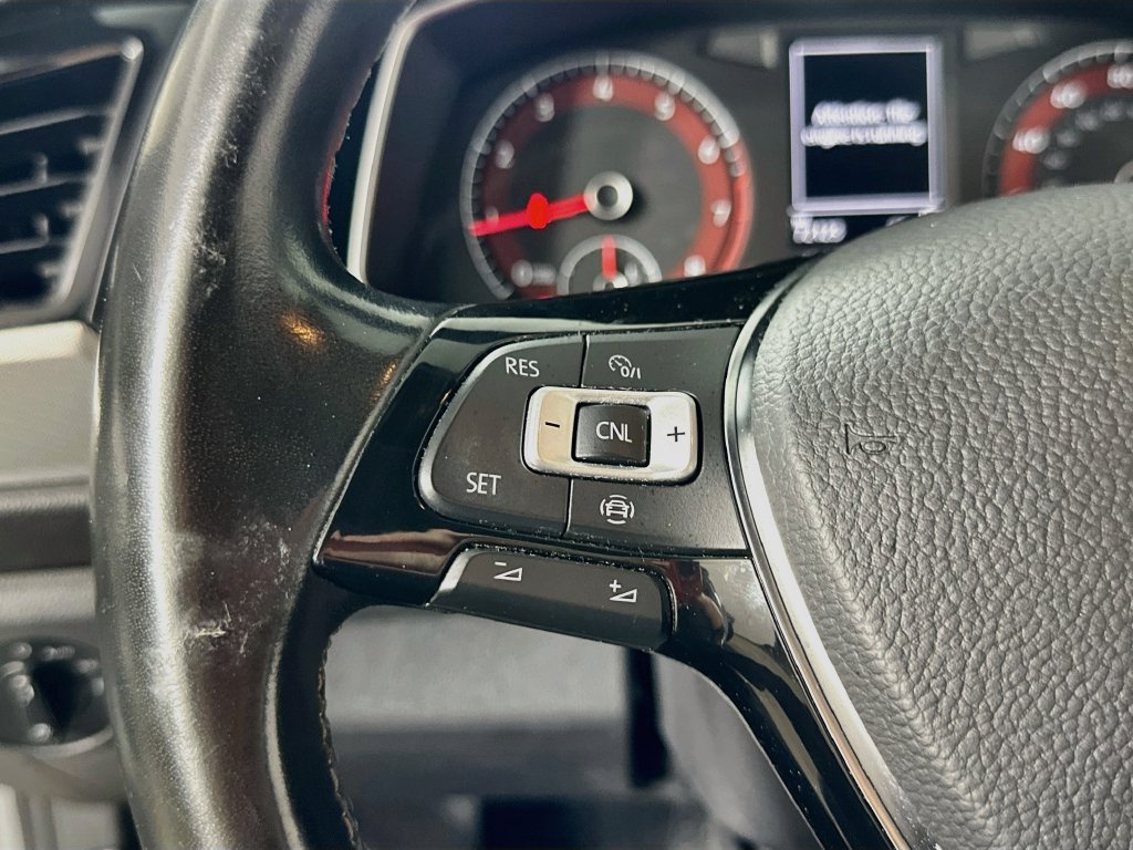 Used 2020 Volkswagen Jetta R-Line FWD image 24