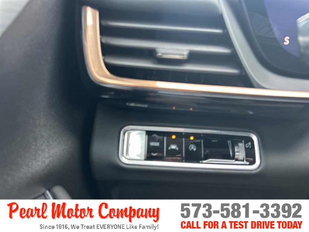 New 2026 Buick Envision Avenir image 14