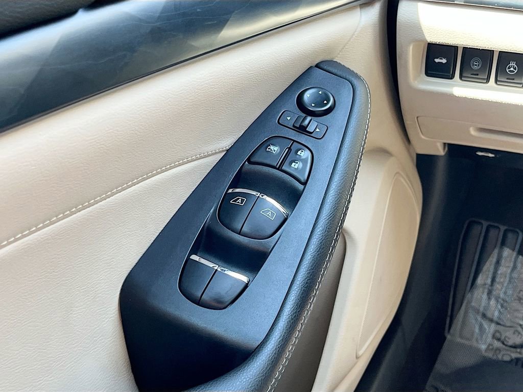 Used 2023 Nissan Maxima Platinum w/ Sport Mat Group image 18