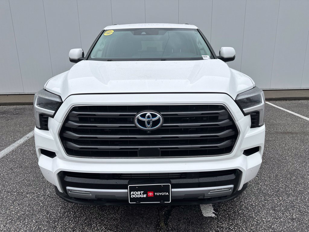 Used 2023 Toyota Sequoia Limited AWD/4WD image 11