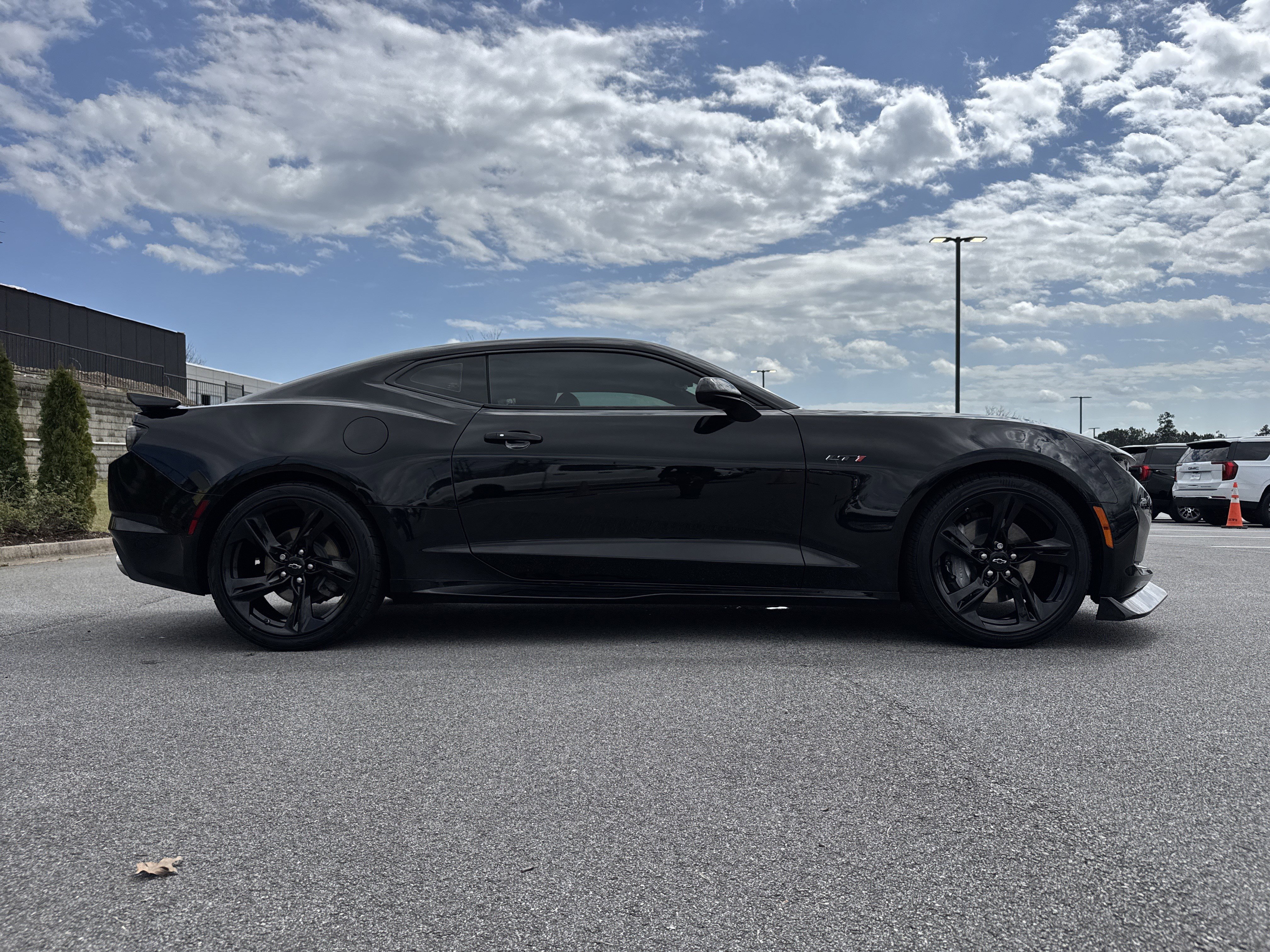 Used 2022 Chevrolet Camaro LT w/ RS Package image 11