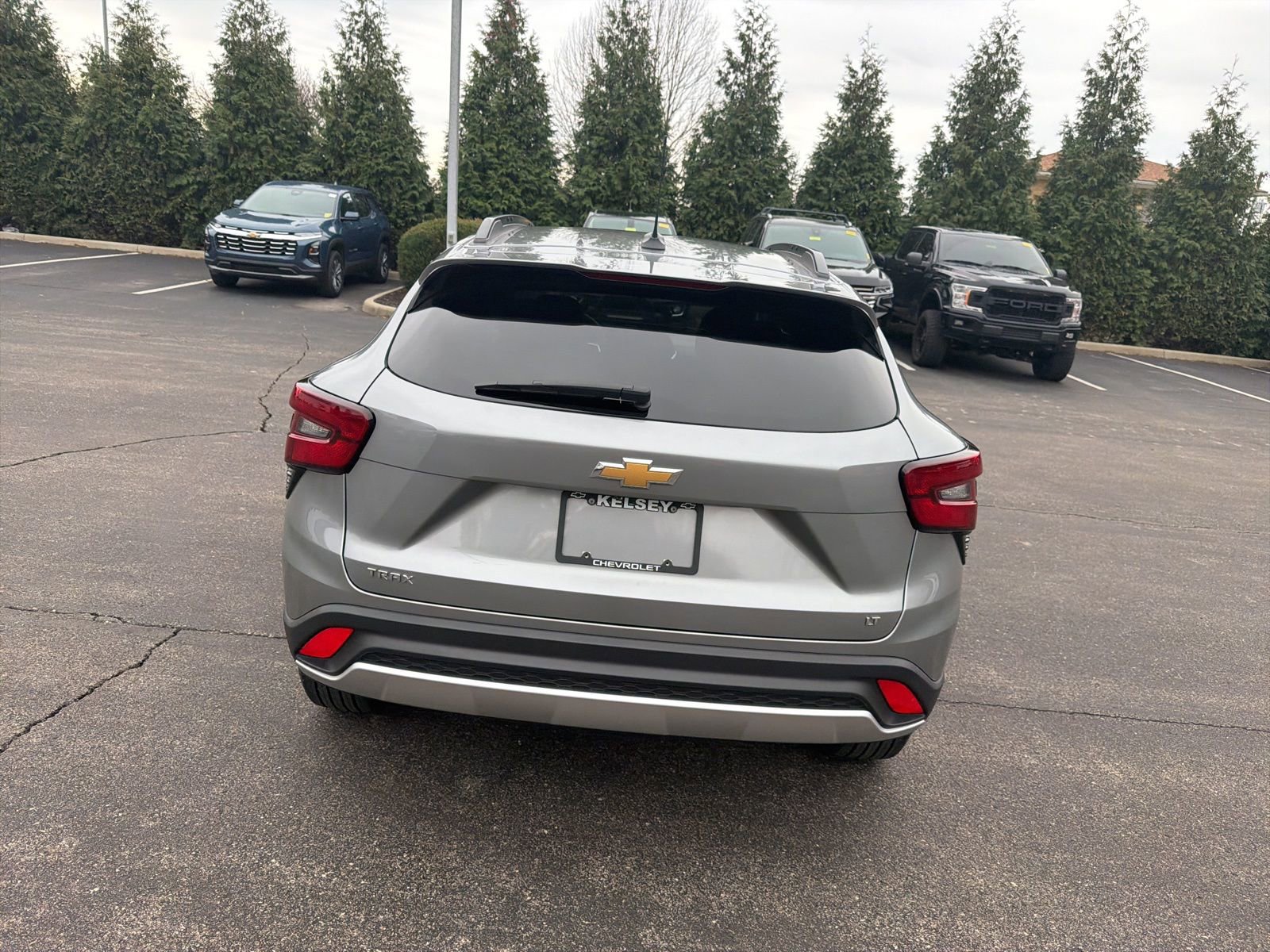 Used 2024 Chevrolet Trax LT w/ Driver Confidence Package image 4