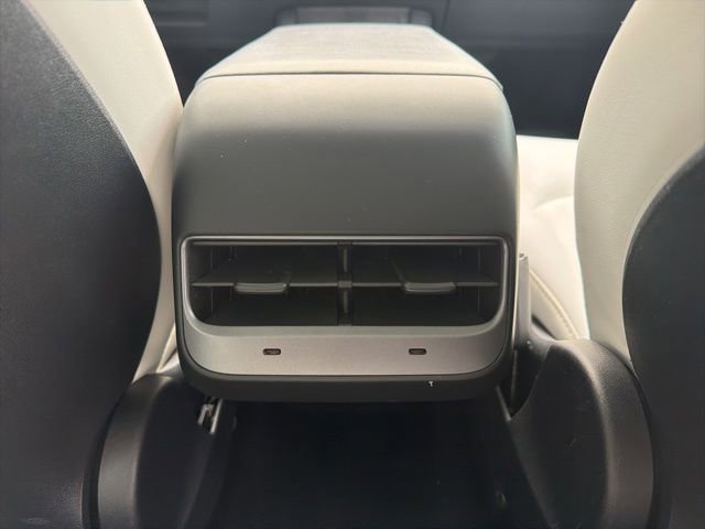 Used 2022 Tesla Model 3 Performance AWD/4WD image 17