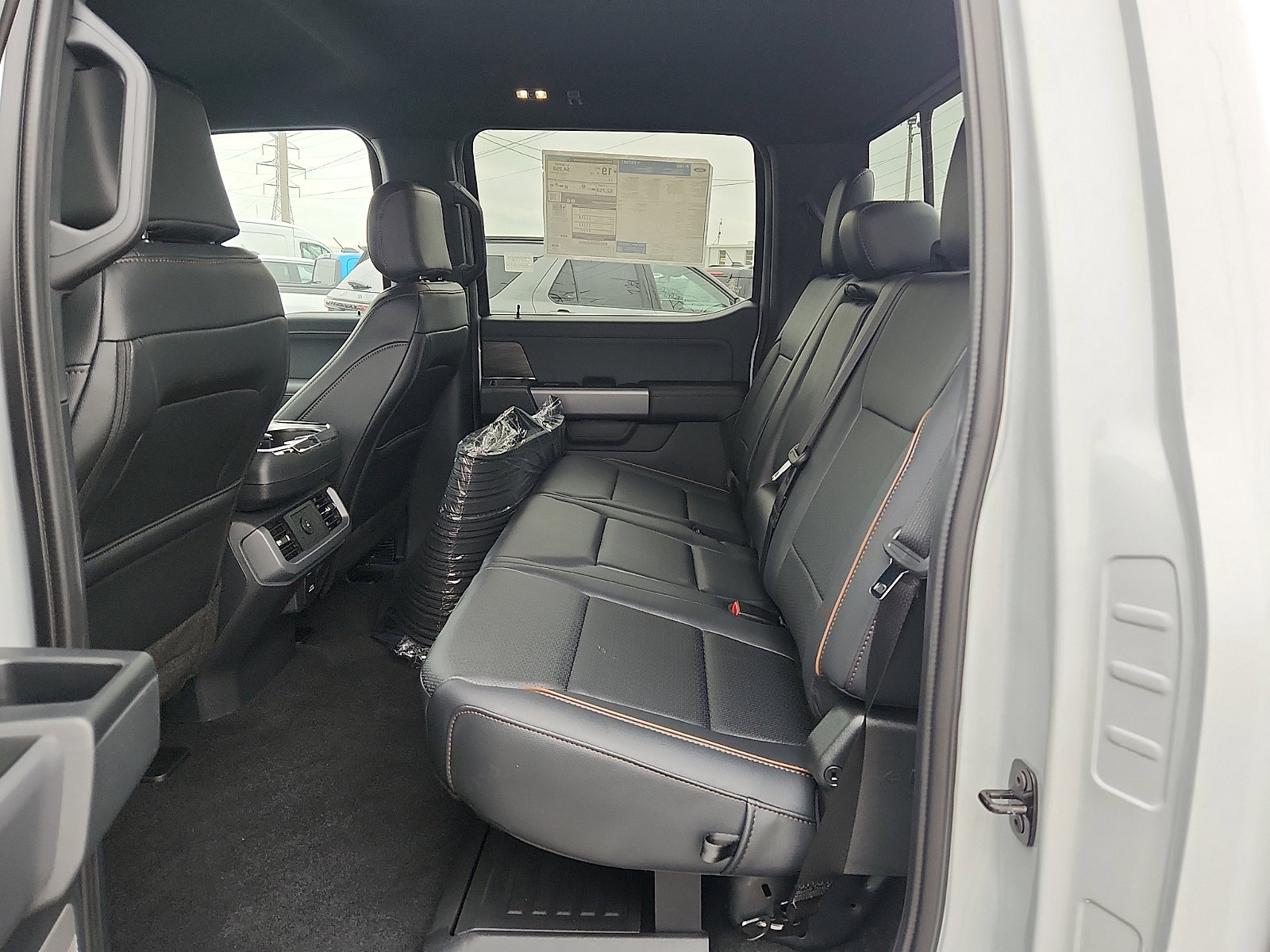 New 2025 Ford F150 Lariat w/ Equipment Group 501A Mid image 6