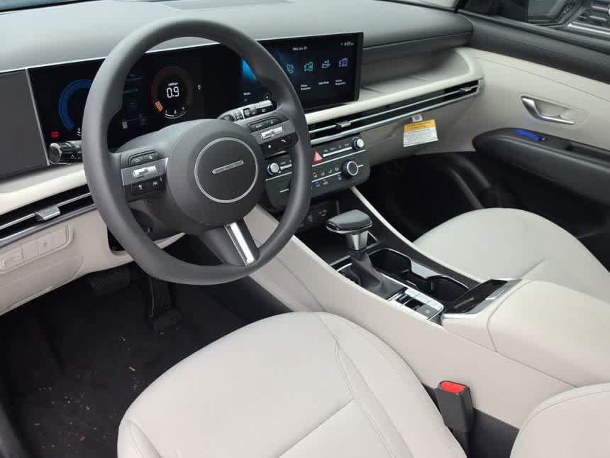 New 2026 Hyundai Tucson SE FWD image 15