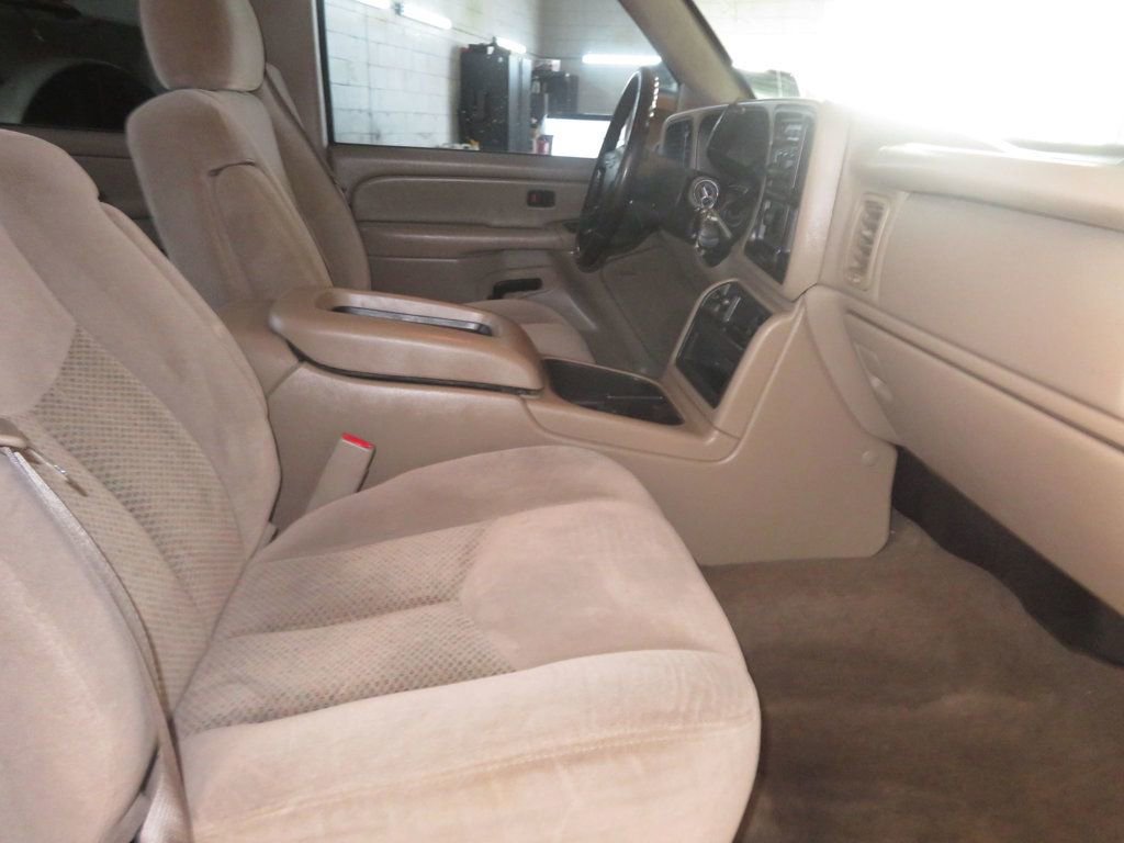 Used 2006 Chevrolet Silverado 1500 LT w/ Onstar Plus Package image 32