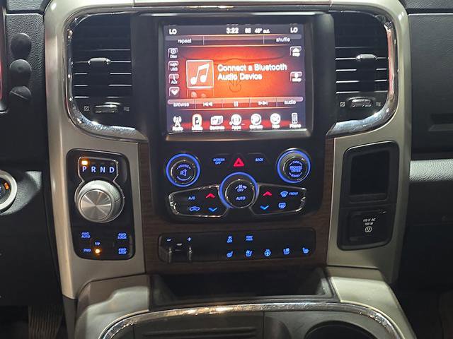 Used 2016 RAM 1500 Laramie w/ Convenience Group AWD/4WD image 17
