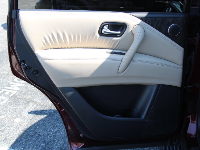Used 2021 Nissan Armada Platinum w/ Captain's Chairs Package AWD/4WD image 26