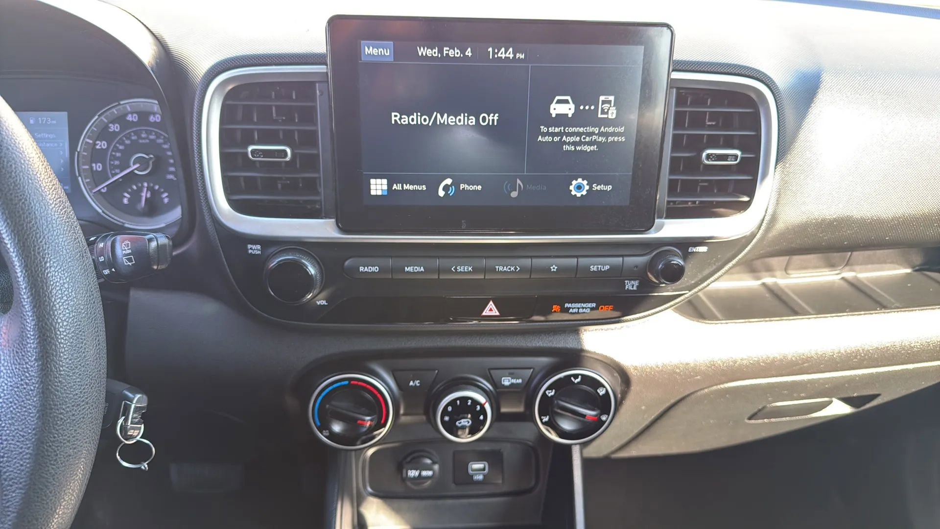 Used 2021 Hyundai Venue SE image 18