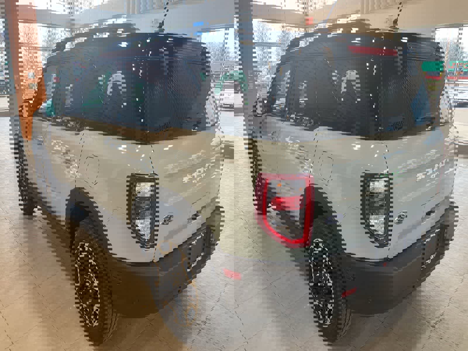 Used 2023 Ford Bronco Sport Outer Banks image 7