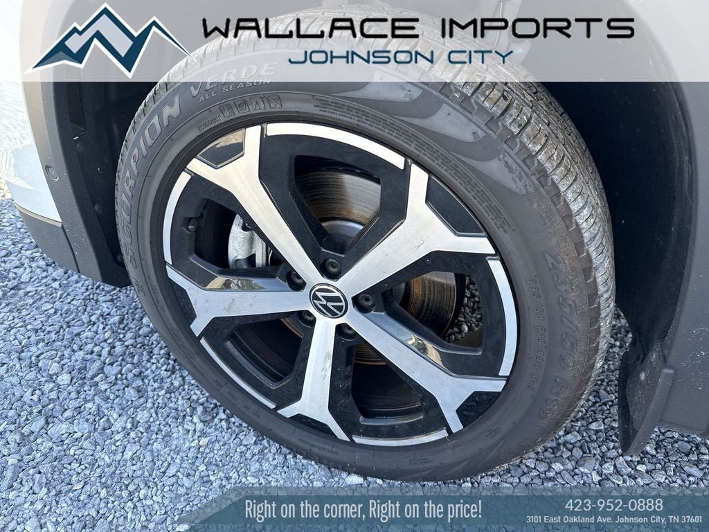 New 2025 Volkswagen Tiguan SE AWD/4WD image 8