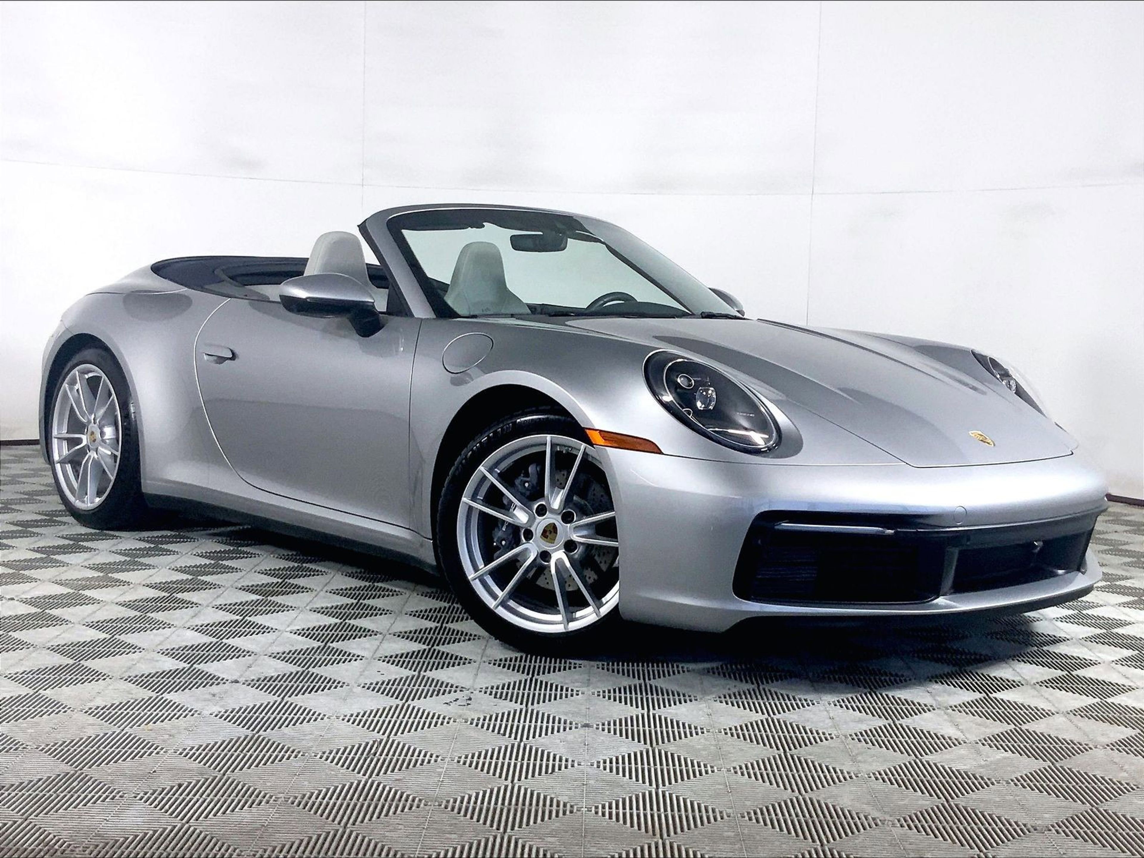 Certified 2022 Porsche 911 Carrera RWD image 7