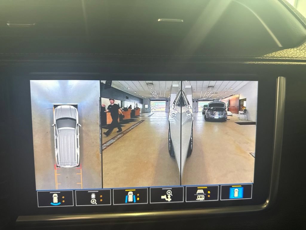Used 2021 GMC Yukon XL Denali w/ Denali Ultimate Package AWD/4WD image 43