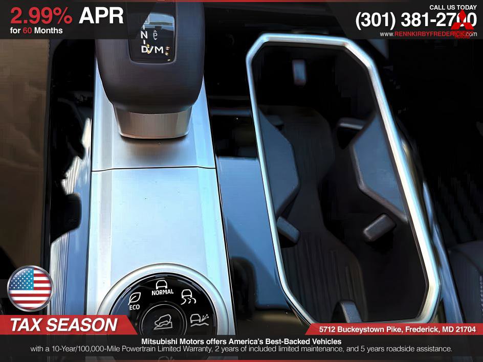 Used 2026 Mitsubishi Outlander Trail Edition image 14